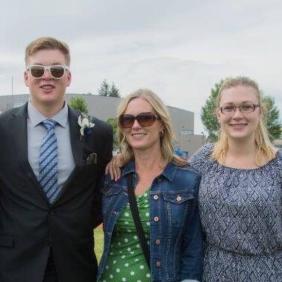 Meet your Posher, Wendy - Picture 1 of 1